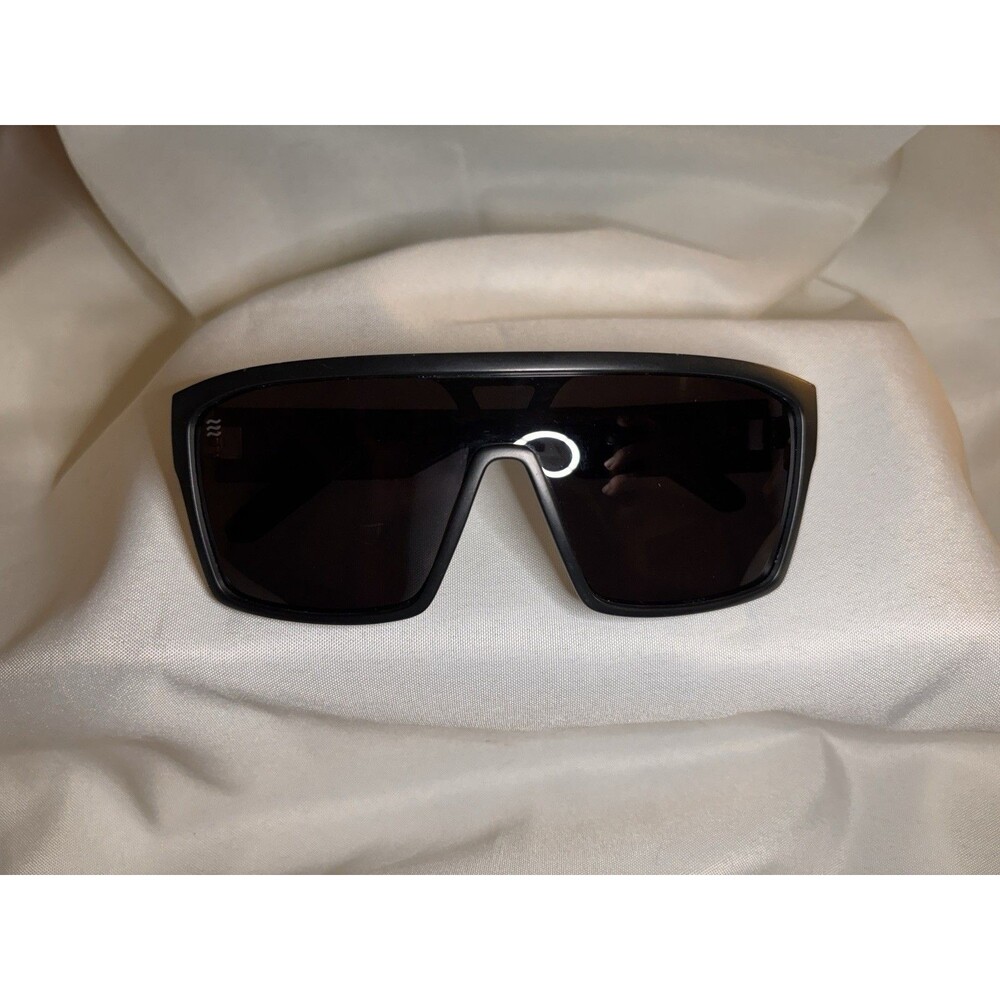 Neven Slater / Rc's Black Sheild Polarized Sunglasses 148-15-135